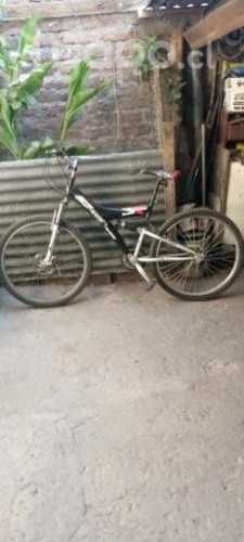 Bicicleta aro 27 lashen impecable