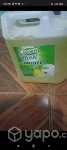 Detergentes al por mayor y al detalles