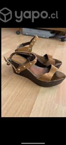 Tacos talla 39 marca enne blue (poco uso)