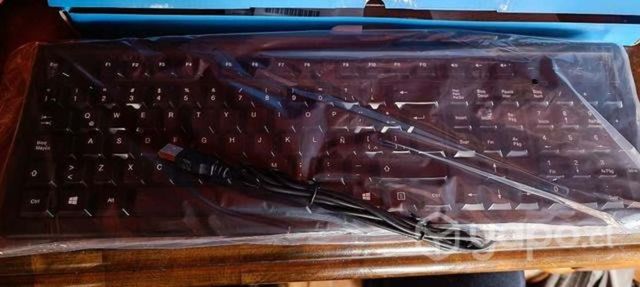 Teclado con cable USB HP