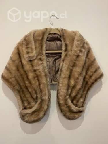 Chal de piel sintética