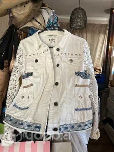 Chaqueta desigual 40