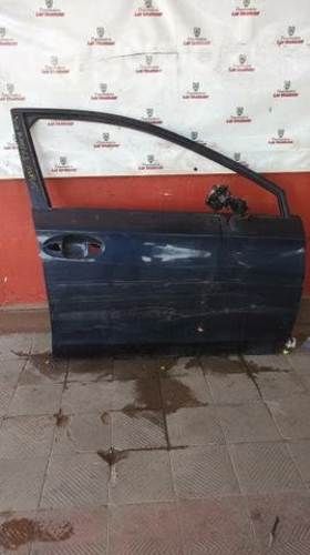 Puerta detalles subaru impresa.presa 2017