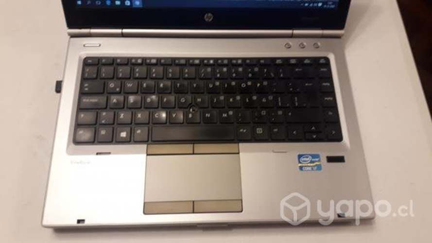 HP ELITEBOOK 8440 i5
