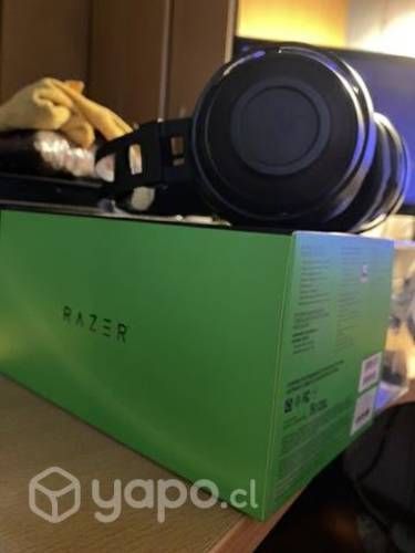 Razer Nari Essential