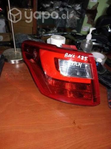Baic x25 2020 foco trasero izquierdo