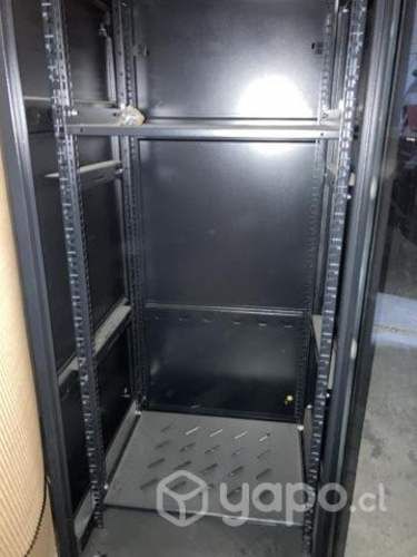 Rack de telecomunicaciones