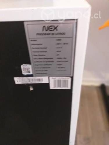 Frigobar Nex para reparar