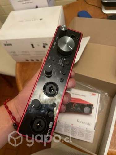 Interfaz Scarlett 2i2 Focusrite