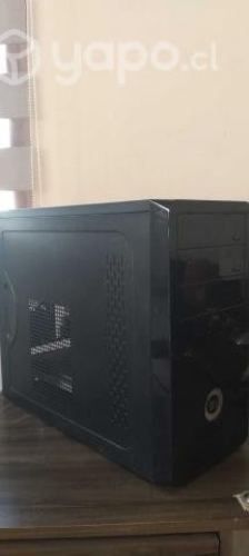 16 GB FX-6000 Con GTX 1050
