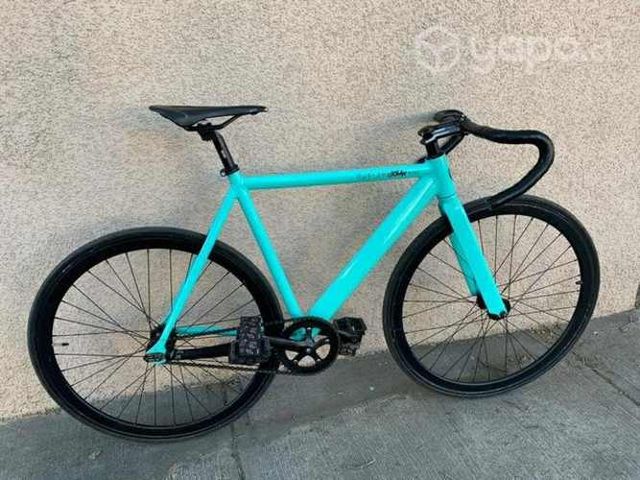 Bicicleta full aluminio y carbón