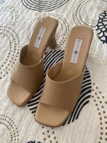 Sandalias Número 38 (nuevo)
