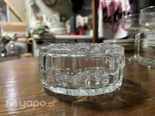 Joyero vidrio vintage con tapa