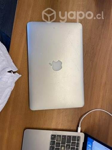MacBook Air 11 (2011)