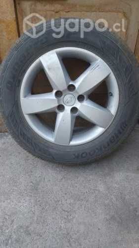 Juego de Llantas con Neumáticos 235/65/r17
