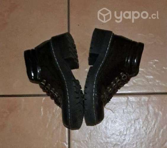 Botines negros