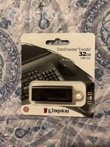 Lote de 10 pendrive de 32gb por 20000 pesos