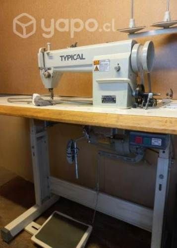 Máquina de coser typical industrial
