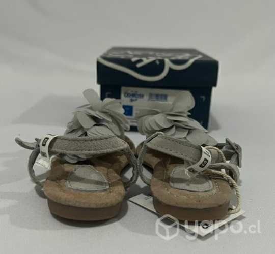 Chala 100% Cuero Marca Oshkosh N*22 Gris