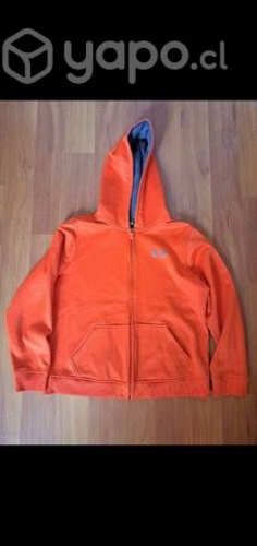 Poleron marca UNDER ARMOU