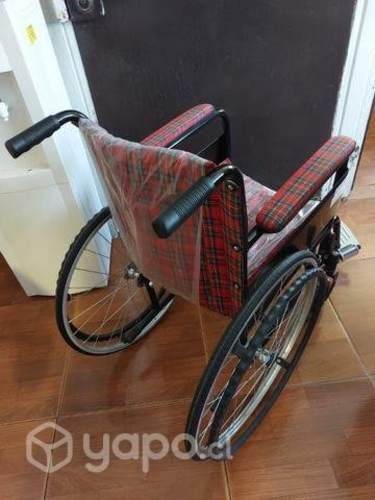 Silla de ruedas pediátrica