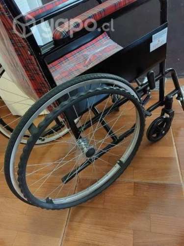 Silla de ruedas pediátrica