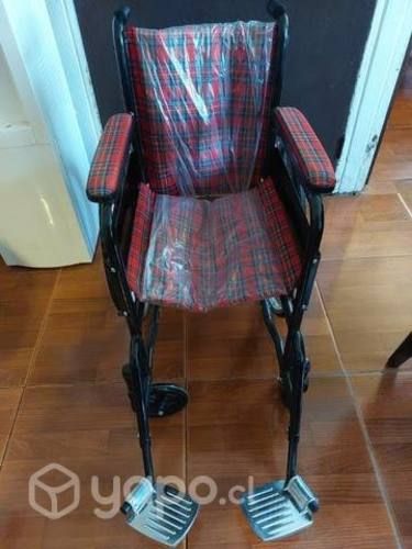 Silla de ruedas pediátrica