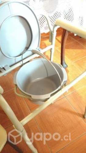 Escusado portátil para personas con discapacidad