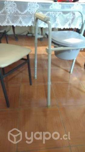 Escusado portátil para personas con discapacidad