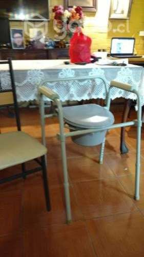 Escusado portátil para personas con discapacidad