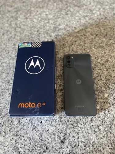 Motorola e32