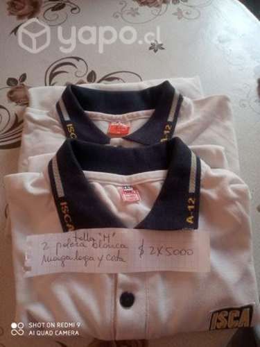 Ropa de liceo isca