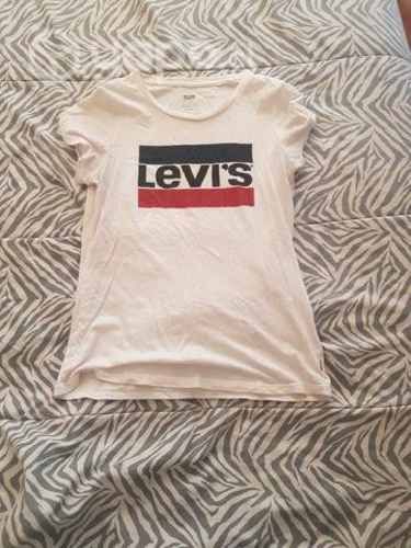 Polera levis