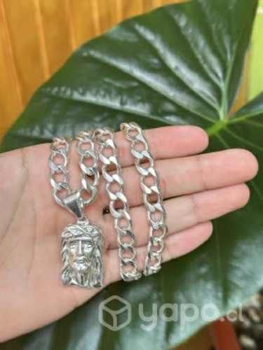 Cadena de plata