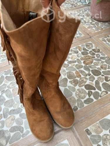 Botas