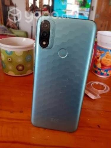 Celular E20