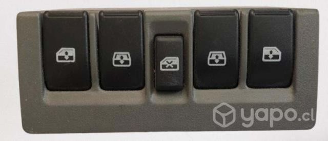 Botonera alza vidrio central Chevrolet sail 01-17