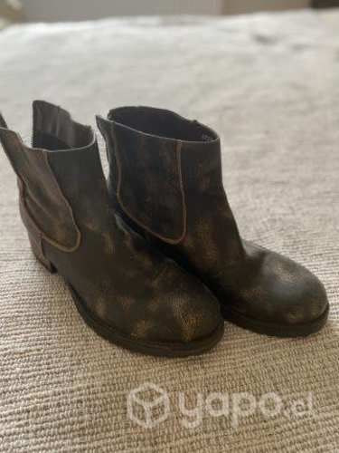 Botines cuero marca Zappa