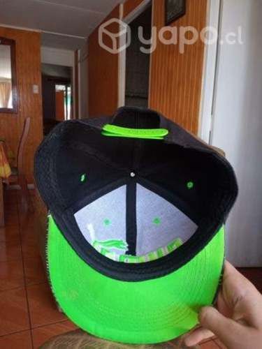 Gorro-jockey marca puma original