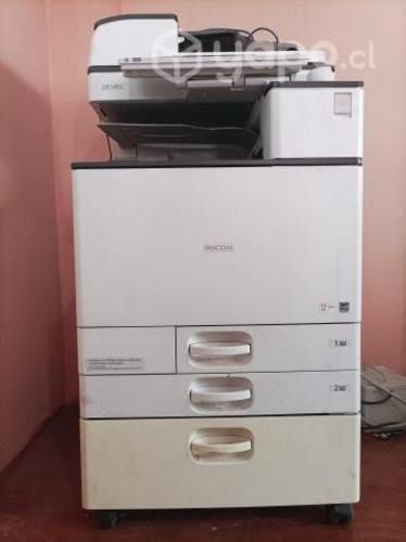 MP C3003 Impresora Multifunción Láser Color