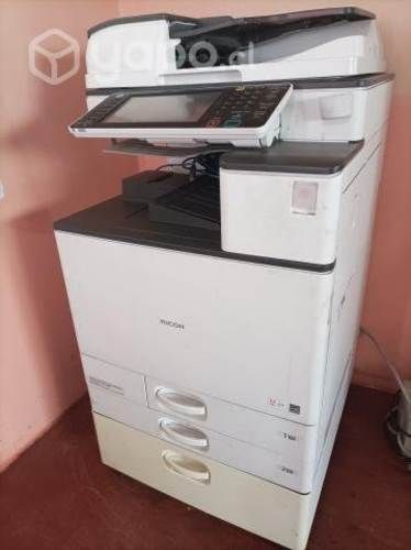 MP C3003 Impresora Multifunción Láser Color