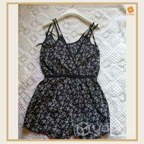Mono slip de tirantes floreado talla M(Melipilla)