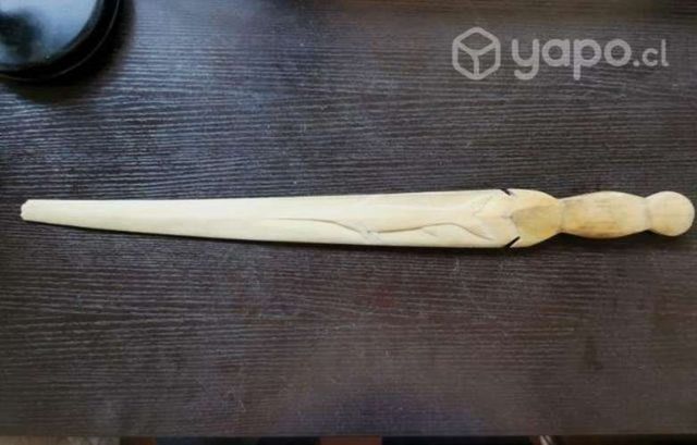 Espada de hueso de pez espada