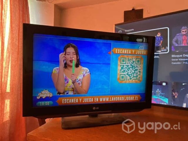 SMART TV TCL 55 + un LED LG 32