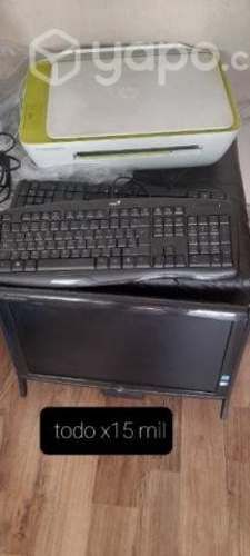 Impresora + computador +2 teclados
