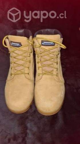 Zapatos de seguridad sckechers, un solo uso