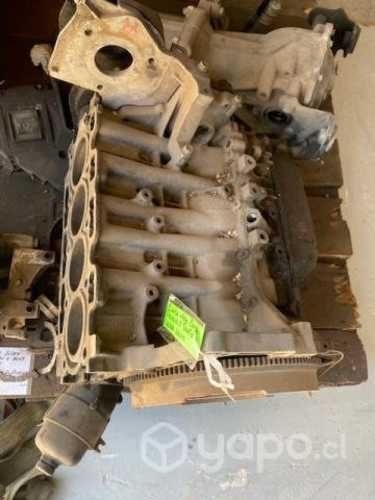 Ensamble carter Peugeot Partner 1.6 HDI 2010