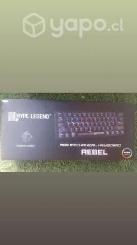 Teclado hype legend inalambrico (incluye cable?