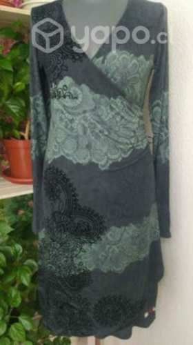Vestido Desigual. Nuevo. Talla XL