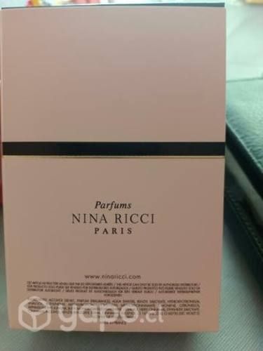Perfume L'extase Nina Ricci